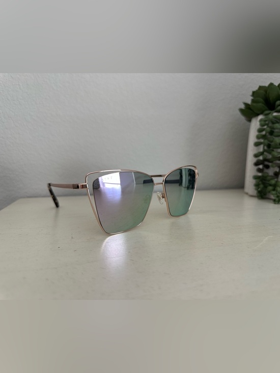 Diff Eyewear Gold Frame Sunglasses with Iridescent Mirrored Lenses